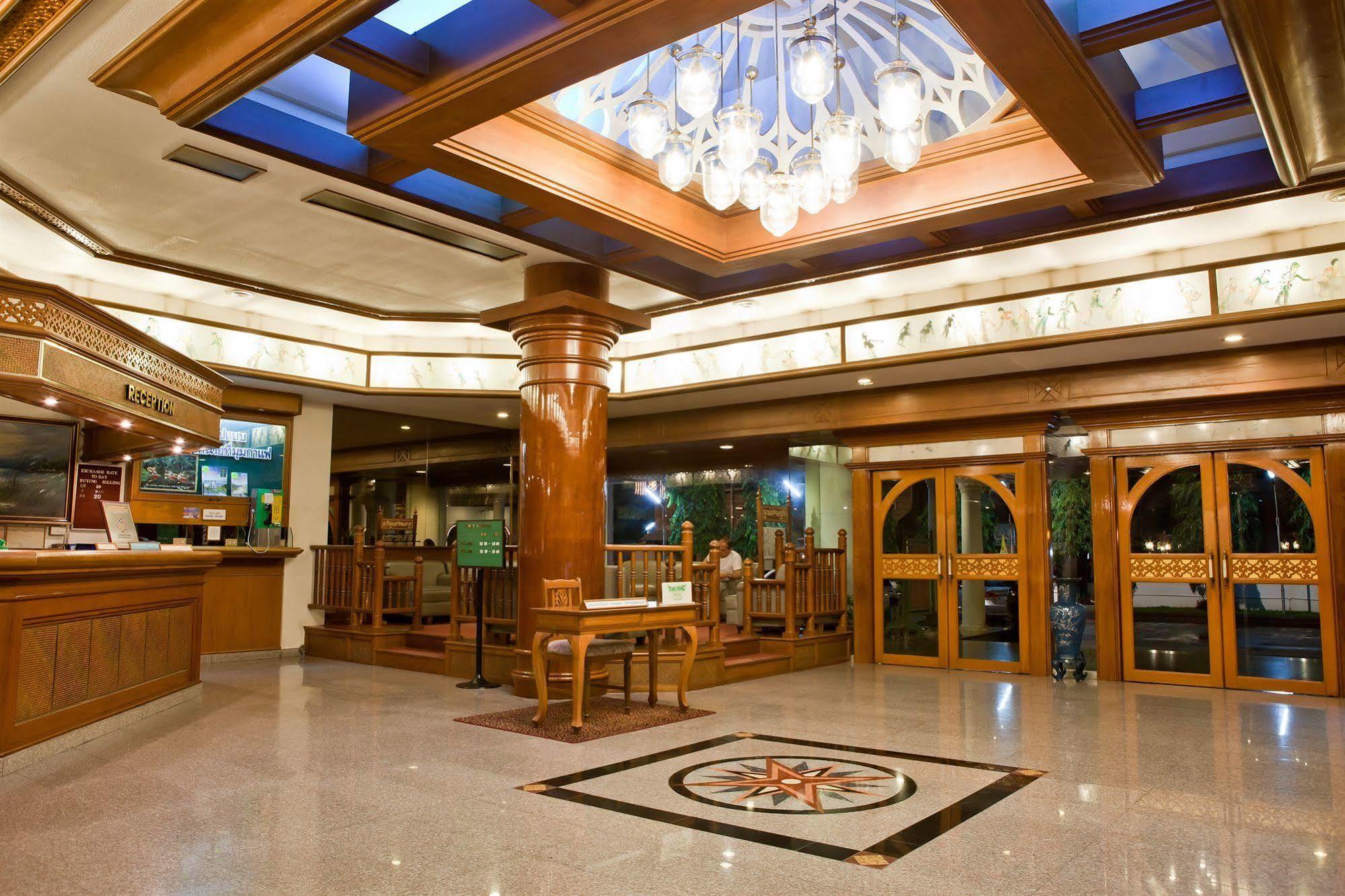 Tanyong Hotel Наратхиват Экстерьер фото
